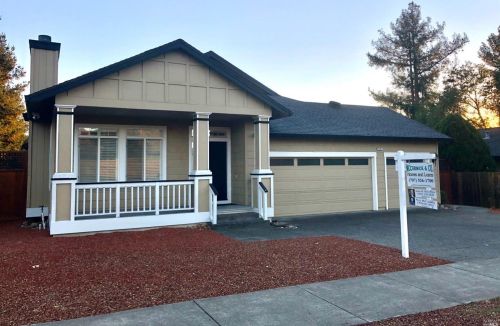 5702 Raters Dr, Santa Rosa, CA 95409-4345