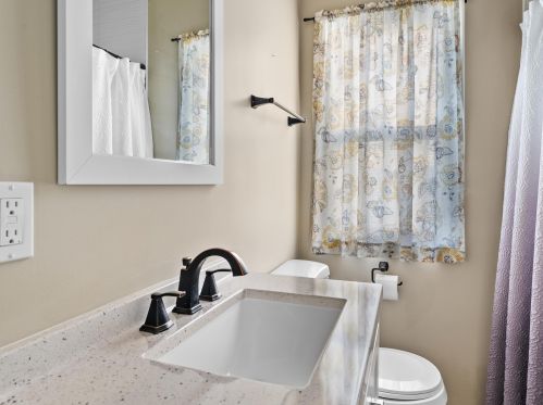 1108 8 St, Manitowoc WI 54220-2818 exterior