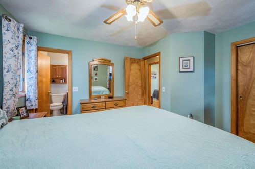 107 Allenton Rd, North Kingstown RI  02852-5914 exterior