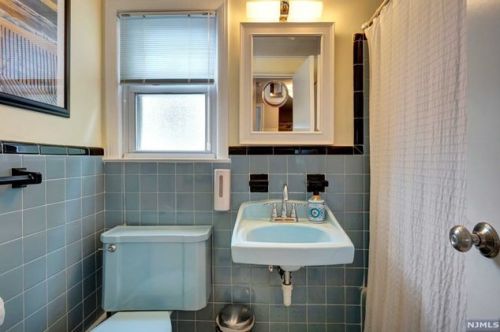 121 Herrick Ave, Teaneck NJ  07666-4106 exterior