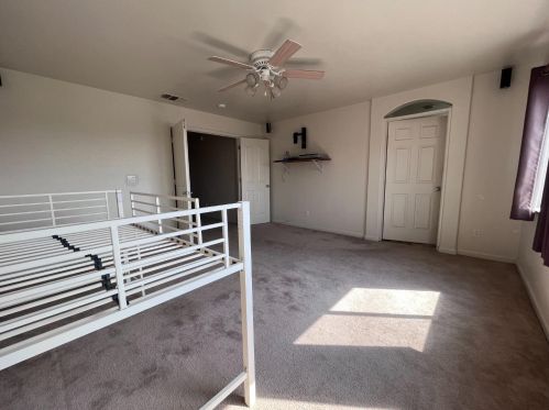 6675 Bruins Ct, Winton CA  95388-9671 exterior