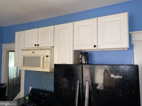 1124 Stuyvesant Ave, Trenton NJ  08618-3443 exterior