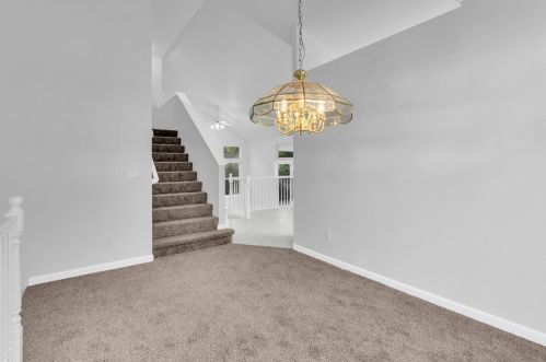 8702 White Peacock Way, Elk Grove CA  95624-3701 exterior