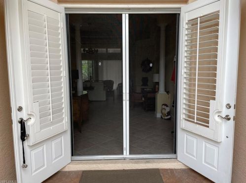 4752 Cerromar Dr, Naples, FL 34112-7914