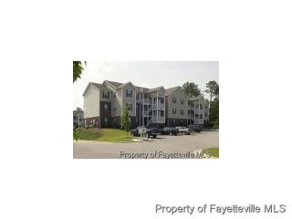 422 Bubble Creek Ct, Fayetteville, NC 28311-5304