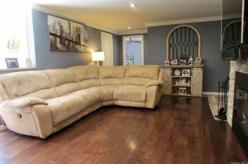 1312 Washington St, Cortlandt Manor, NY 10567-5906