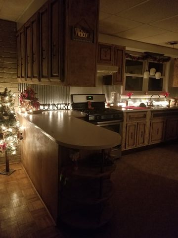 4 Sumac Ct, Gilmer, WV 26351-1231