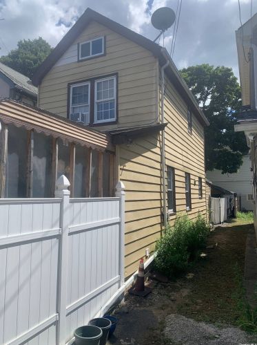 132-18 131st Ave, Jamaica, NY 11420-3415