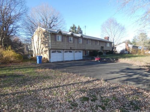 307 Pepper St, Upper Stepney, CT 06468-1226