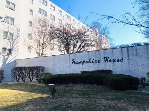 889 Farmington Ave, Hartford CT  06119-1405 exterior