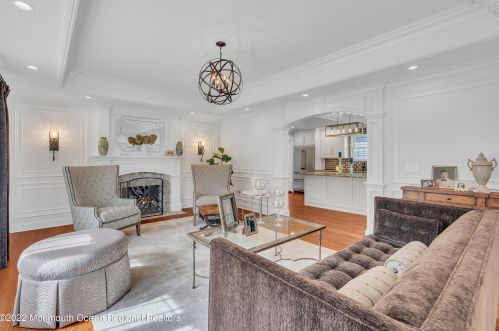 1101 Riverview Dr, Brielle NJ 08730-1121 exterior