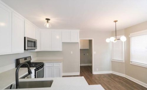 757 Redondo Ave, Long Beach CA  90804-5140 exterior