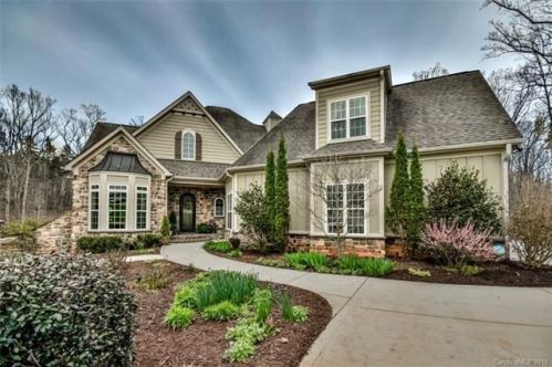 132 Leah Ln, Bells Cross Roads, NC 28166-7672