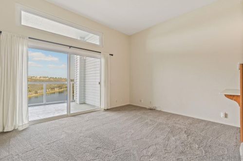 11040 Caminito Vista Pacifica, San Diego CA 92131-3301 exterior