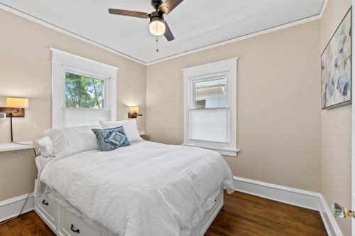 4210 Murray Ave, Milwaukee WI 53211-2012 exterior