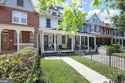 520 Shepherd St, Washington, DC 20011-5913