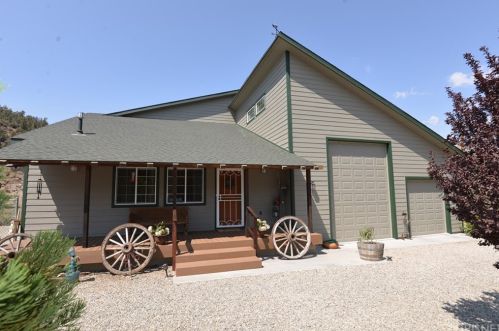 7035 Crable St, Frazier Park, CA 93225-9452