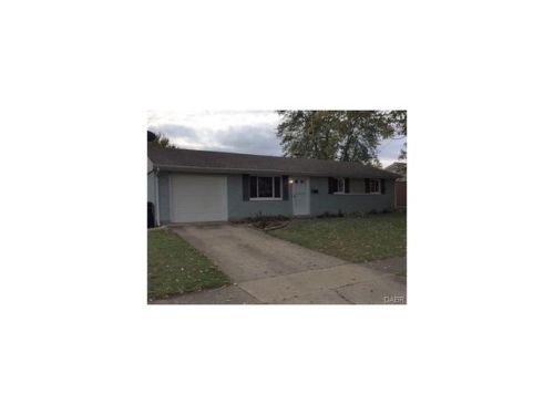 145 Bayview Ave, Brookville, OH 45309-1503
