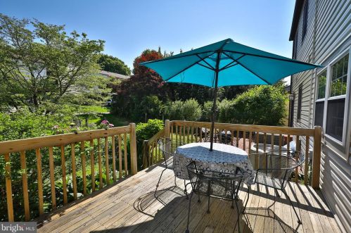 225 Ash Ln, Miquon PA 19444-2101 exterior