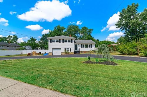 1516 New Durham Rd, South Plainfield, NJ 07080-2316
