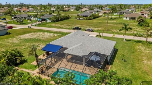 2903 20th Ave, Cape Coral FL  33904-4075 exterior