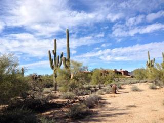 7399 Sonoran Trl, Scottsdale, AZ 85266-1528