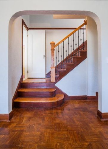 6341 Hamilton Ave, Cincinnati OH 45224-2011 exterior