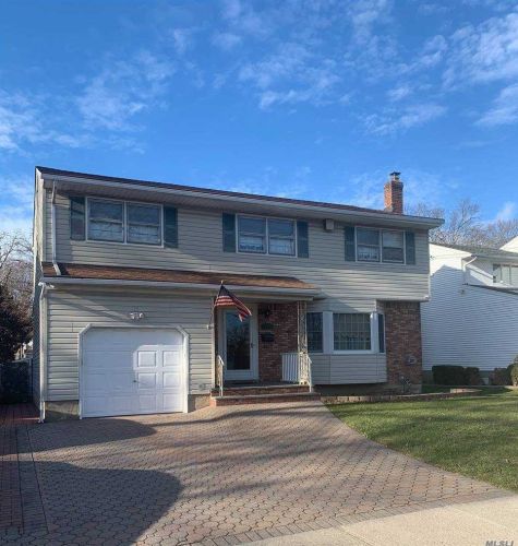 1819 Lenox Ave, Hempstead, NY 11554-4013