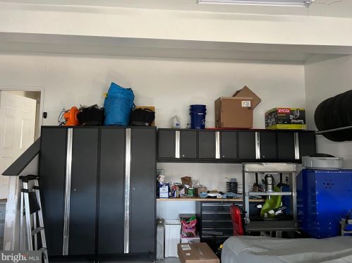 5410 Dabneys Mill Ct, Haymarket VA  20169-4519 exterior