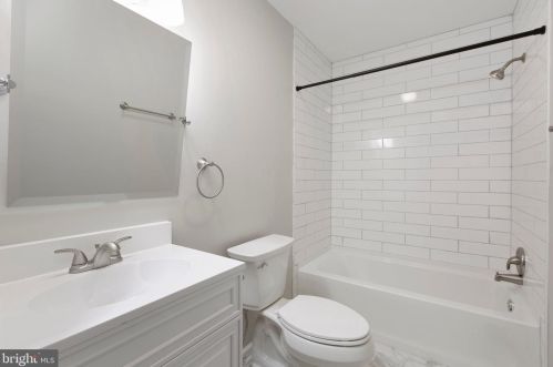 3 Willow Branch Pl, Fredericksburg VA  22405-1445 exterior