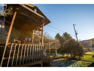 67836 Nehalem Hwy, Vernonia, OR 97064-9751