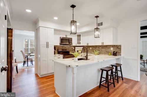 220 Hansell Rd, Newtown Square PA  19073-2509 exterior