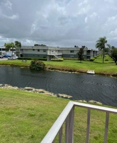 384 Saxony H, Delray Beach, FL 33446-1004