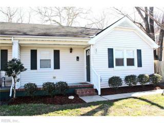 851 38th St, Norfolk VA  23508-2613 exterior