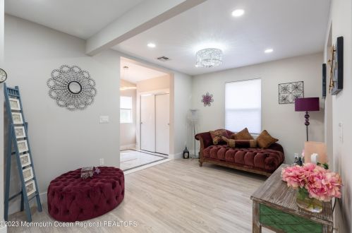 1420 Transit Ave, Jackson Twp NJ  08527-5224 exterior