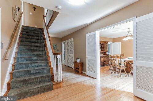 400 Ivy Ln, Glen Mills, PA 19342-1323