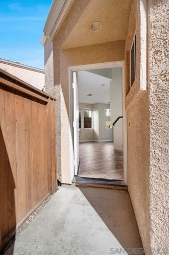 10953 Caminito Arcada, San Diego, CA 92131-3668