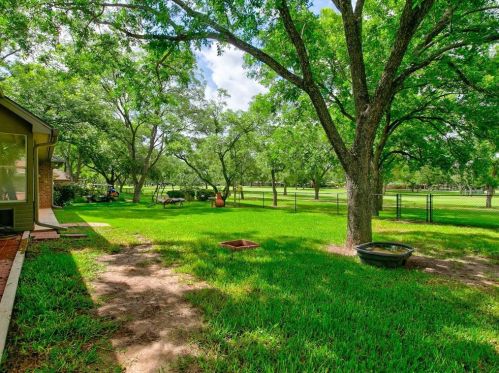 5215 Wedgefield Rd, Granbury TX  76049-4166 exterior