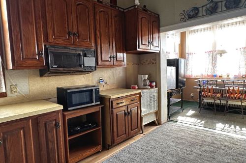 123 Marshall Ave, Springfield MN  56087-1520 exterior