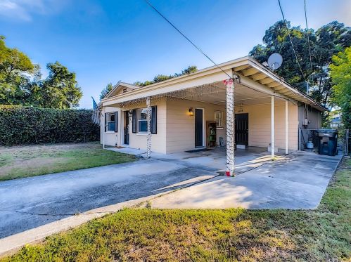 2636 Conway Gardens Rd, Orlando, FL 32806-5108