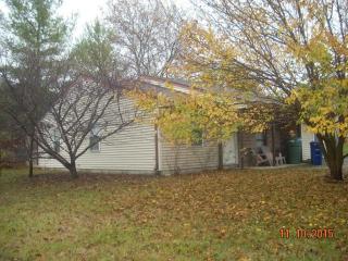 3233 Colony Hill Ln, Columbus, OH 43204-2183