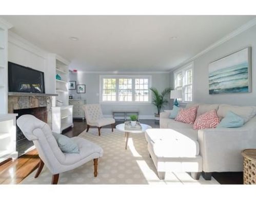 15 Bancroft Rd, Cohasset, MA 02025-2222