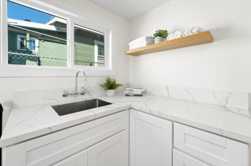 244 27th St, San Diego CA  92102-3118 exterior