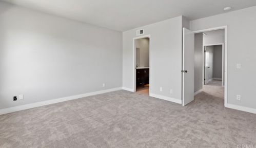 325 Chinook Dr, Placentia CA  92870-1417 exterior