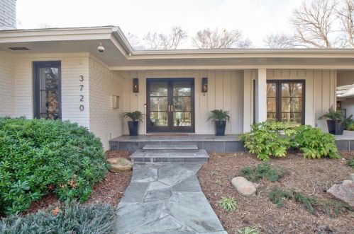 3720 Overton Park Dr, Fort Worth, TX 76109-2648