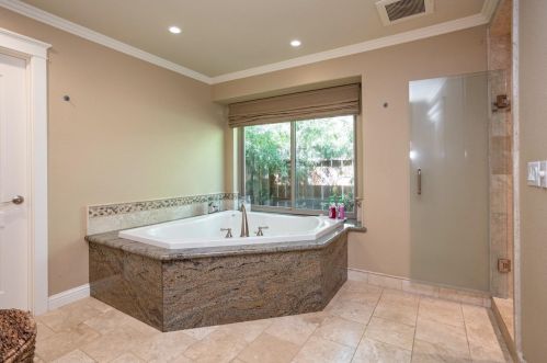 9918 Poppy Hills Dr, Valley Home CA 95361-9617 exterior