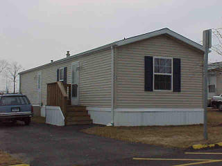 12 Barn Ln, Milford, CT 06460-3864