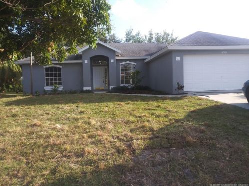 490 Lucero Dr, Fort Pierce, FL 34983-1959