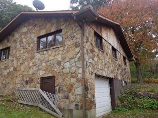 1870 Kittanning Pike, Petrolia, PA 16050-2318