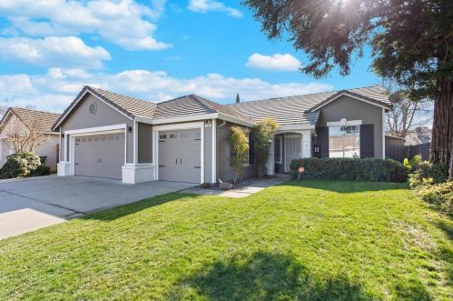 346 Vasche Ave, Turlock, CA 95382-8581